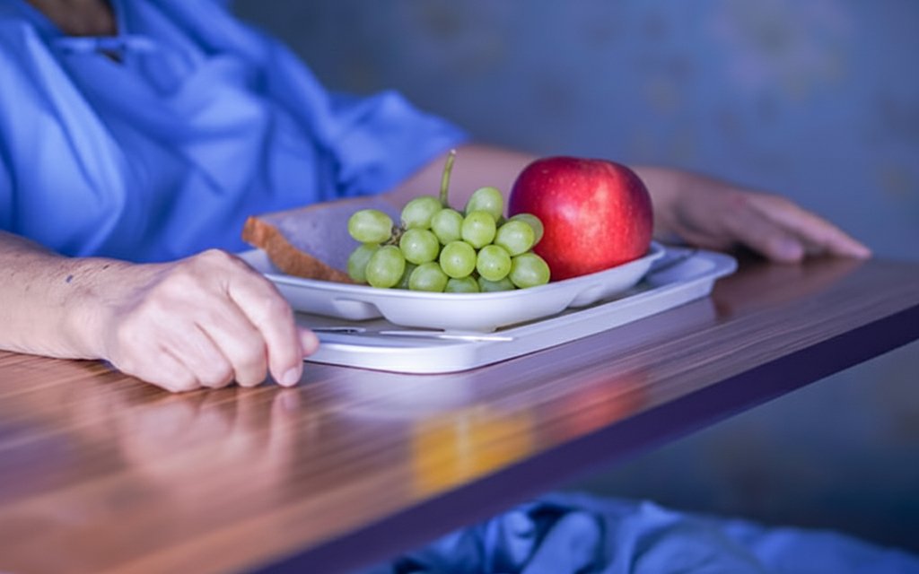 unique dietary needs for dialysis patients