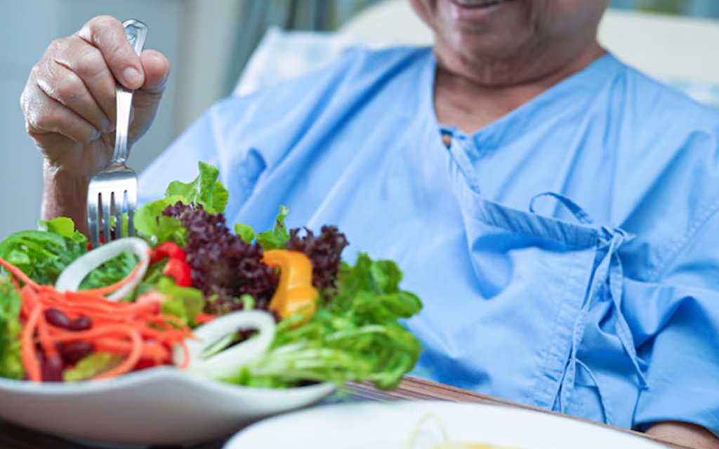 why nutrition in dialysis treatment